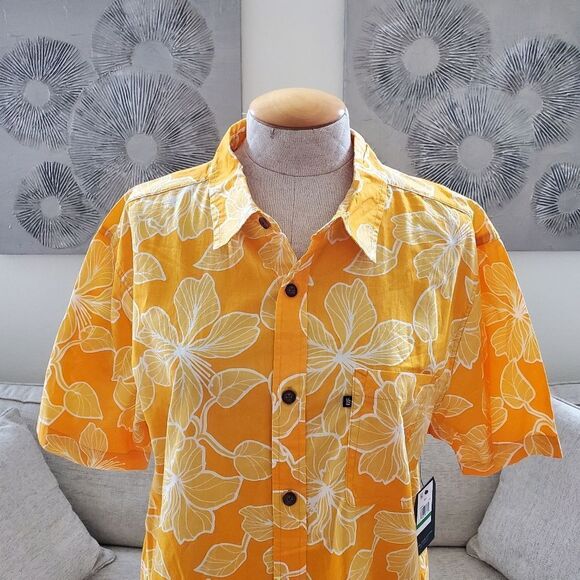 Junk Food Rico Short Sleeve Button-Up Shirt - Picture 3 of 10
